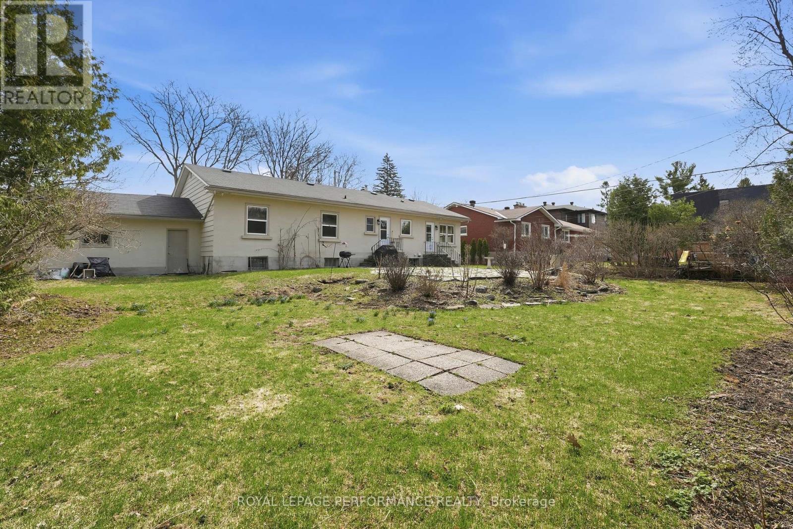 880 Melwood Avenue, Ottawa, Ontario  K2A 3C3 - Photo 45 - X13033712