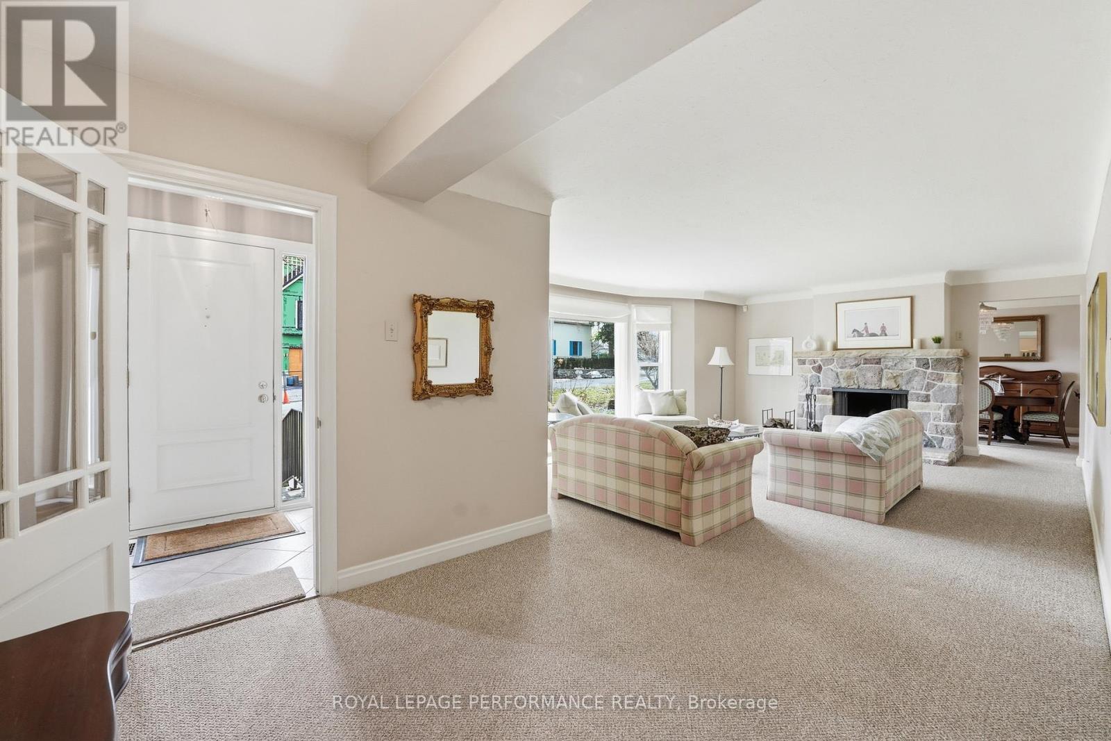 880 Melwood Avenue, Ottawa, Ontario  K2A 3C3 - Photo 8 - X13033712