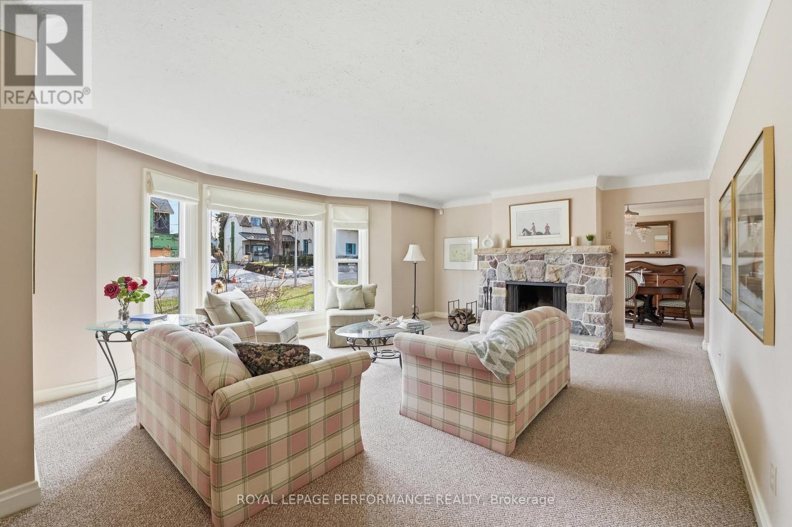 880 Melwood Avenue, Ottawa, Ontario  K2A 3C3 - Photo 9 - X13033712