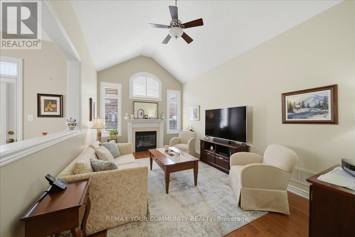 51 Tonner Crescent, Aurora, Ontario  L4G 0G6 - Photo 16 - N13033676