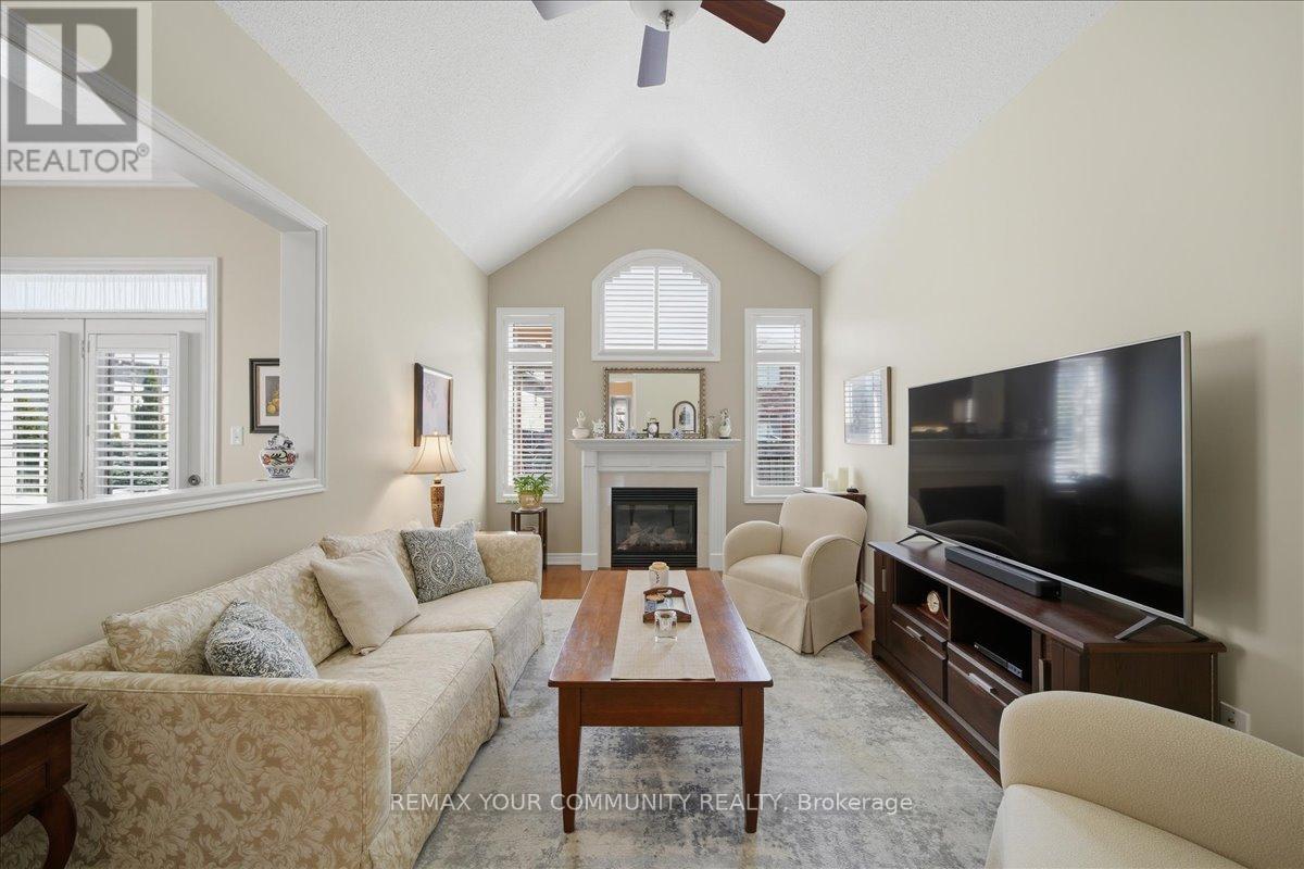 51 Tonner Crescent, Aurora, Ontario  L4G 0G6 - Photo 17 - N13033676