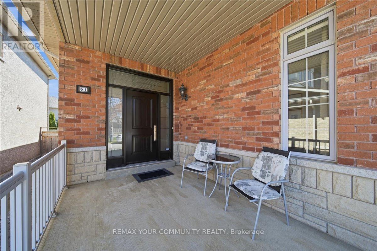 51 Tonner Crescent, Aurora, Ontario  L4G 0G6 - Photo 4 - N13033676