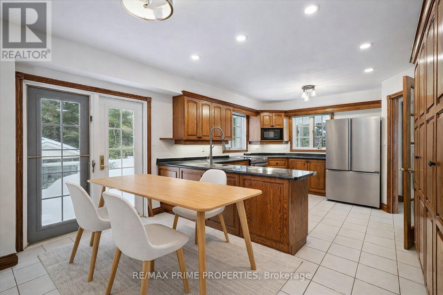 3016 Cole Road, East Gwillimbury, Ontario  L0G 1R0 - Photo 5 - N13033736