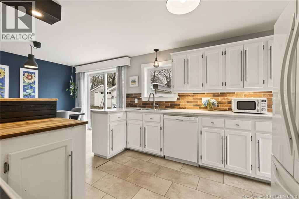 53 Rockland Drive, Moncton, New Brunswick  E1A 3T2 - Photo 17 - NB137087