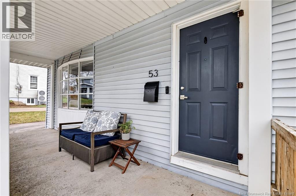 53 Rockland Drive, Moncton, New Brunswick  E1A 3T2 - Photo 3 - NB137087