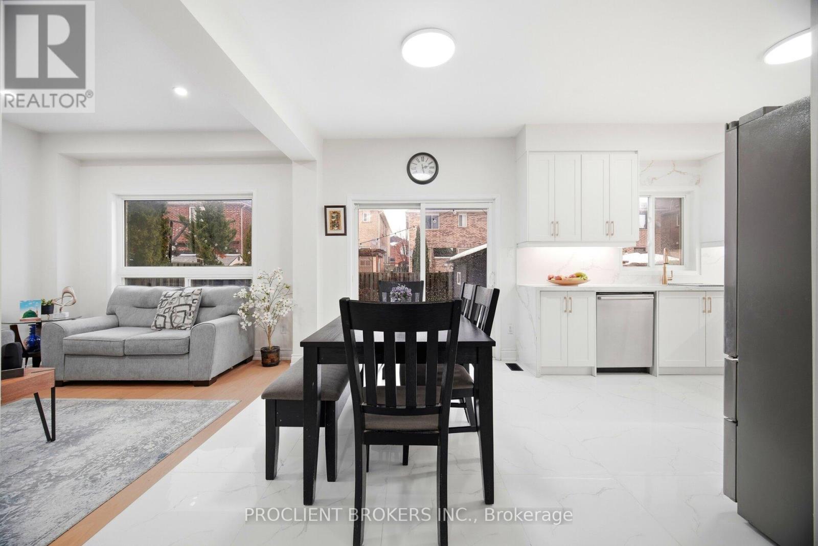 459 Pettit Trail, Milton, Ontario  L9T 6N9 - Photo 12 - W13033642