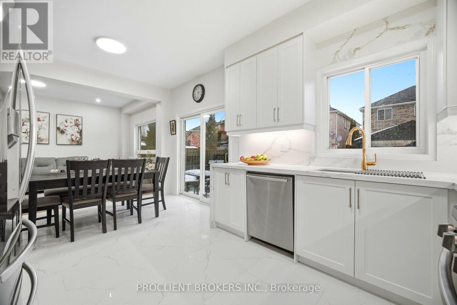 459 Pettit Trail, Milton, Ontario  L9T 6N9 - Photo 17 - W13033642