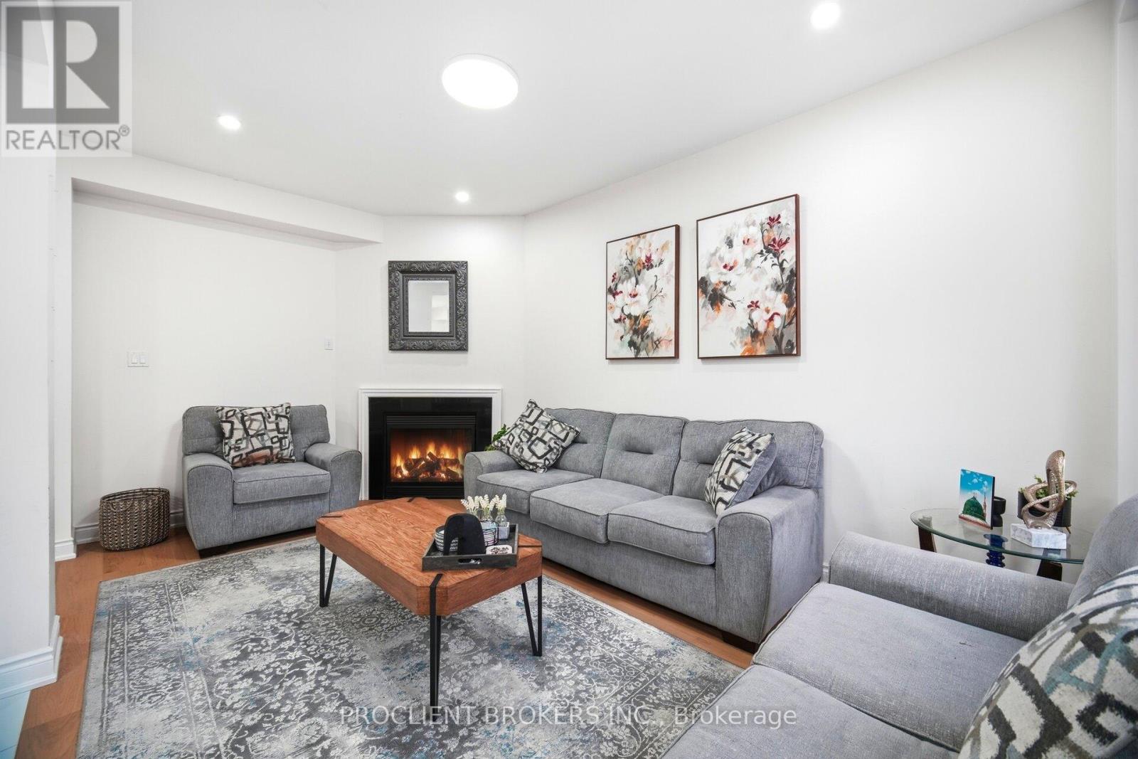 459 Pettit Trail, Milton, Ontario  L9T 6N9 - Photo 19 - W13033642