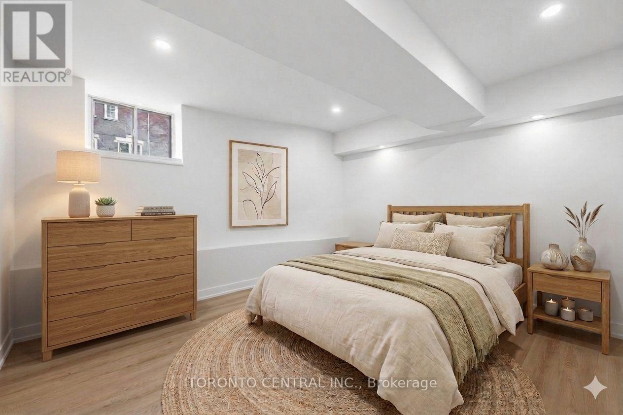 Basement - 171 Parkside Drive, Toronto, Ontario  M6R 2Y9 - Photo 5 - W13033662