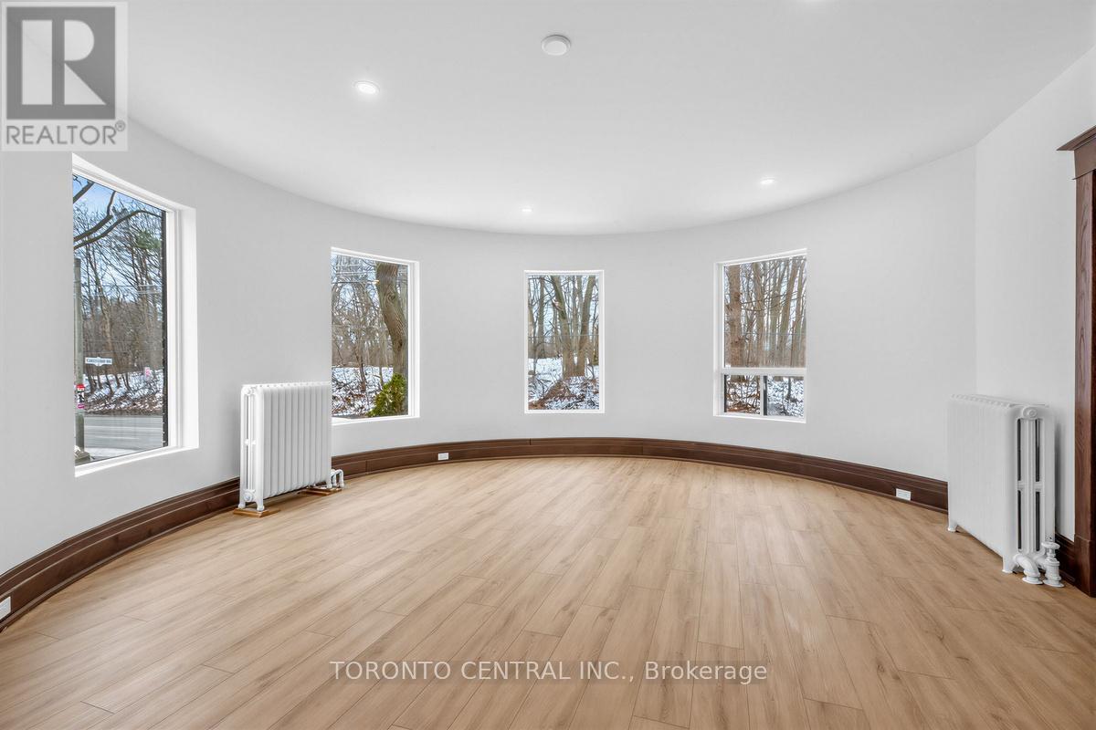 Main - 171 Parkside Drive, Toronto, Ontario  M6R 2Y9 - Photo 9 - W13033666