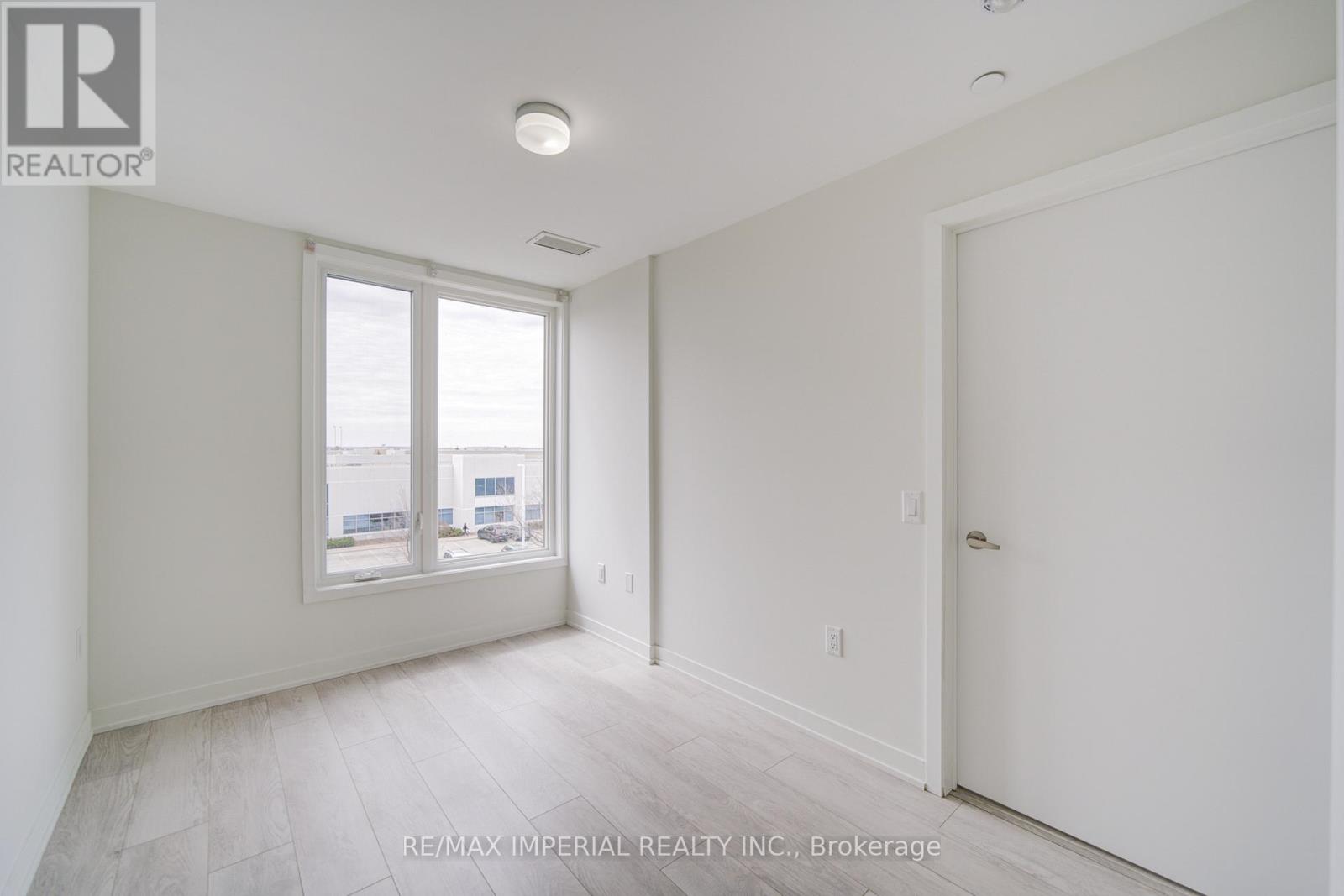 420 - 3401 Ridgeway Drive, Mississauga, Ontario  L5L 0B9 - Photo 13 - W13033684