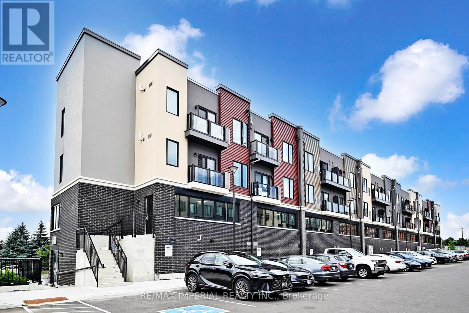 420 - 3401 Ridgeway Drive, Mississauga, Ontario  L5L 0B9 - Photo 4 - W13033684