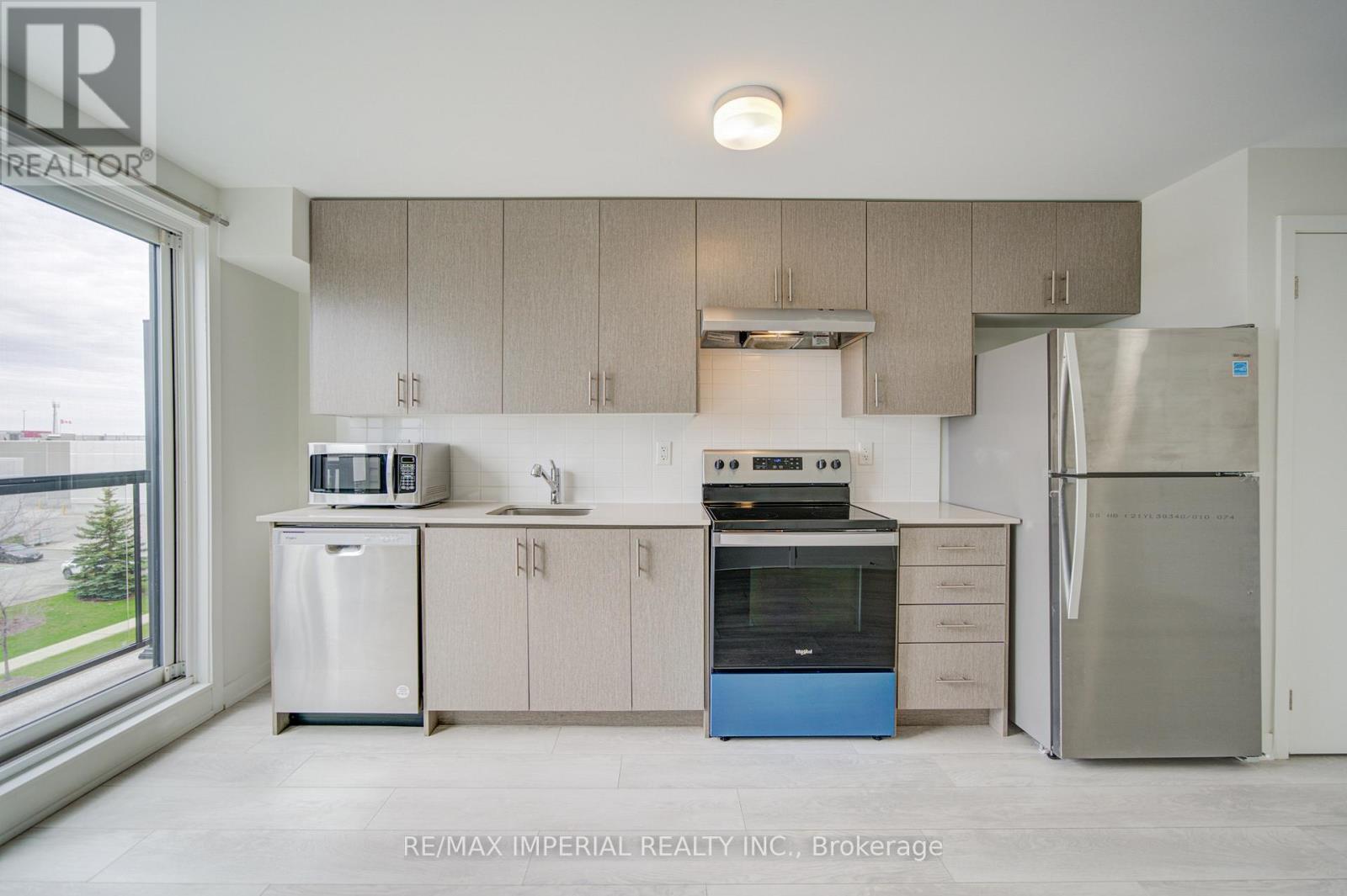 420 - 3401 Ridgeway Drive, Mississauga, Ontario  L5L 0B9 - Photo 9 - W13033684