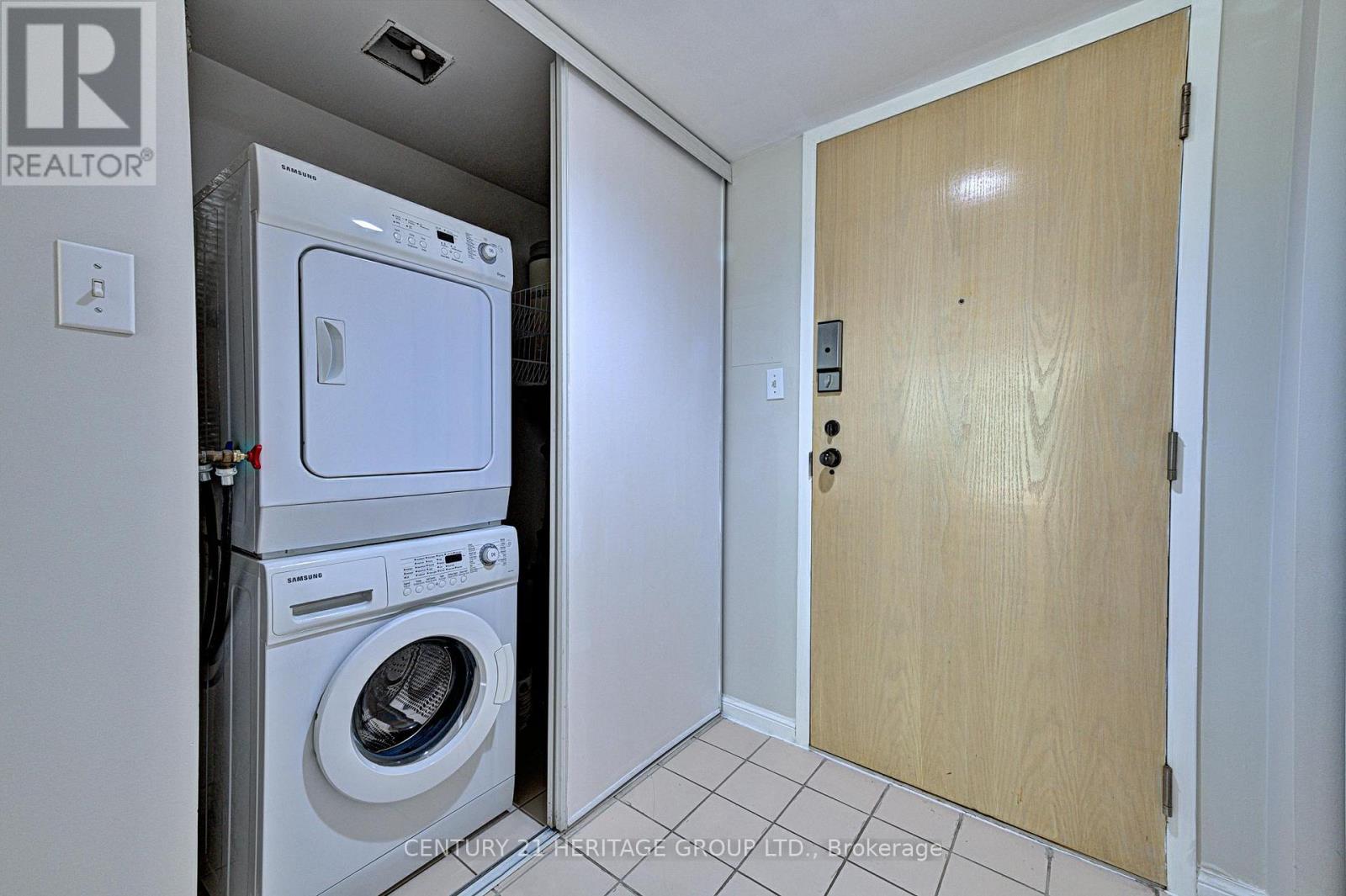 306 - 50 Eglinton Avenue W, Mississauga, Ontario  L5R 3P5 - Photo 11 - W13033710