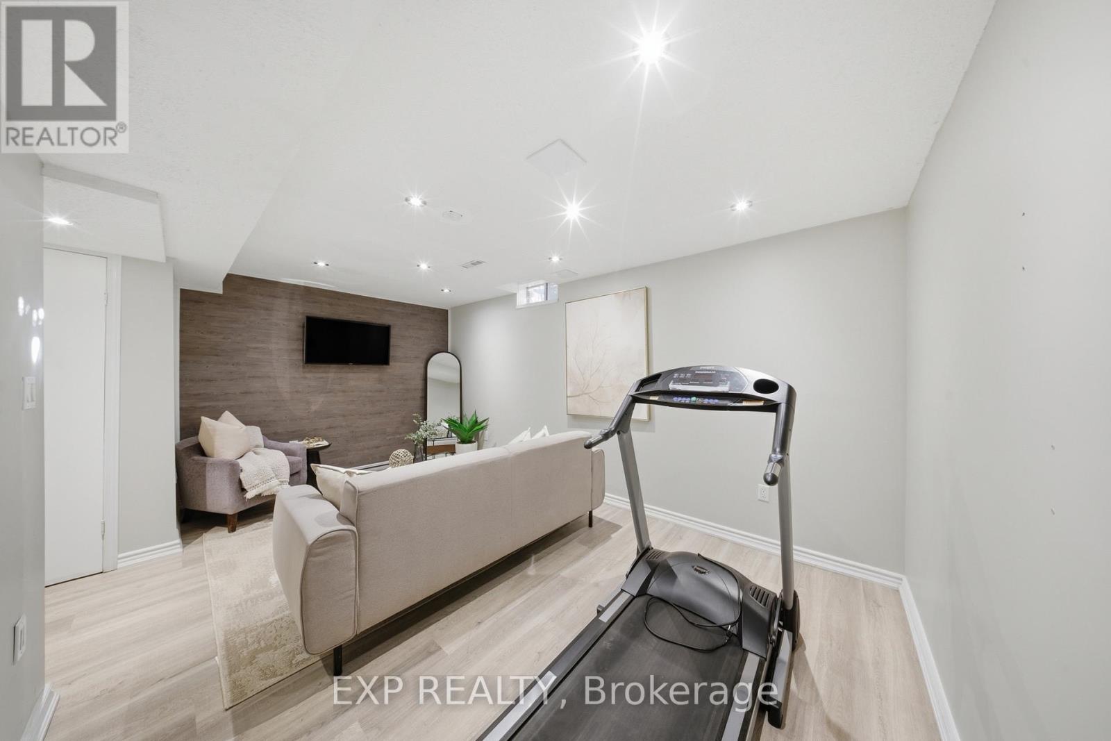 1386 Quest Circle, Mississauga, Ontario  L5N 8B5 - Photo 29 - W13033716