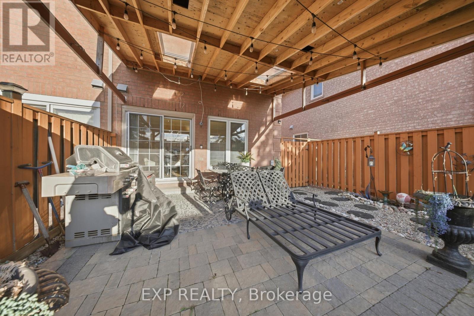 1386 Quest Circle, Mississauga, Ontario  L5N 8B5 - Photo 34 - W13033716