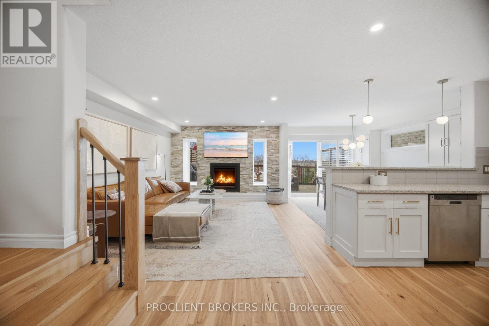 147 Couling Crescent, Guelph, Ontario  N1H 6J1 - Photo 7 - X13033638