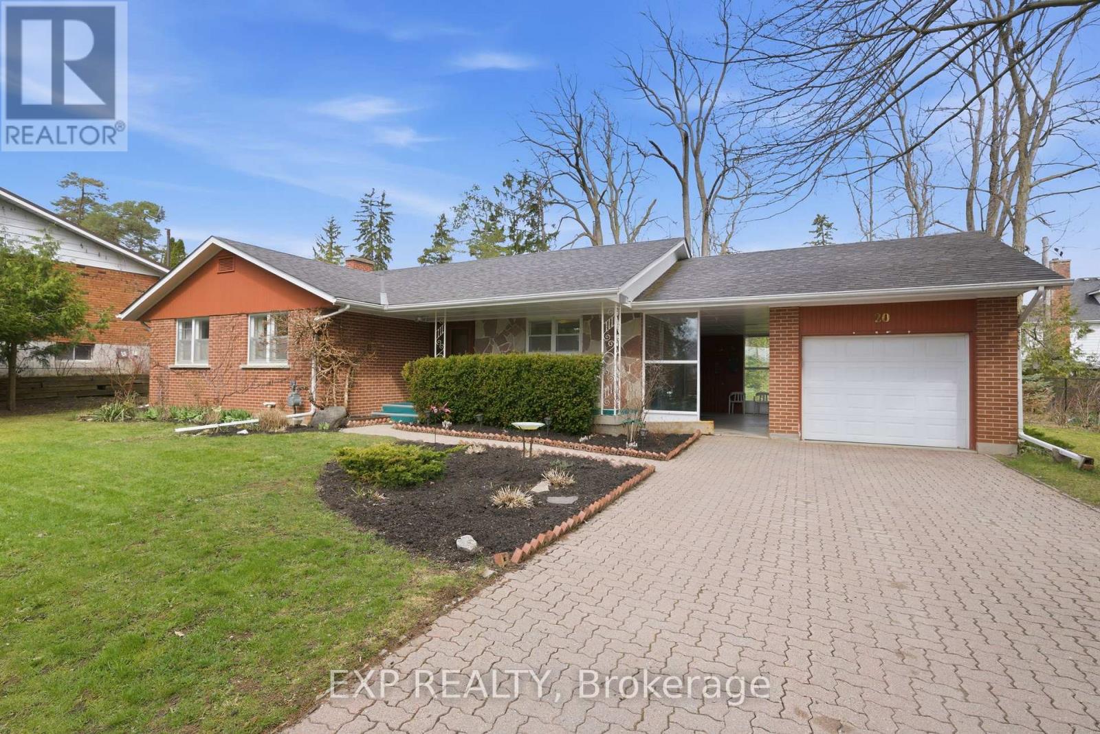 20 Roosevelt Street, Kawartha Lakes, Ontario  K9V 2X7 - Photo 2 - X13033682