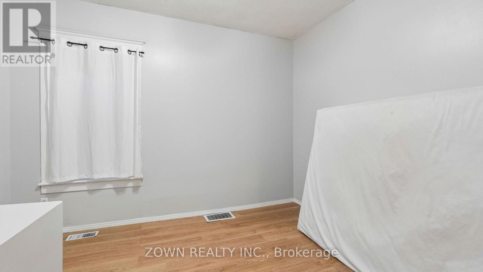 111 Hillyard Street, Hamilton, Ontario  L8L 6B5 - Photo 17 - X13033724