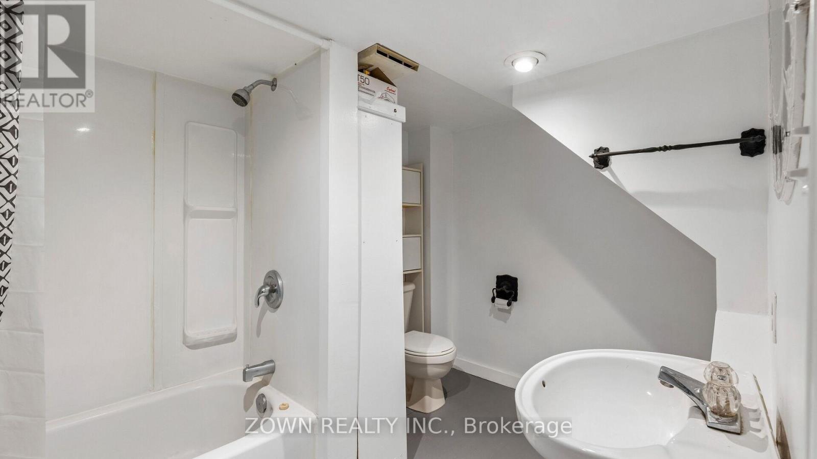 111 Hillyard Street, Hamilton, Ontario  L8L 6B5 - Photo 23 - X13033724