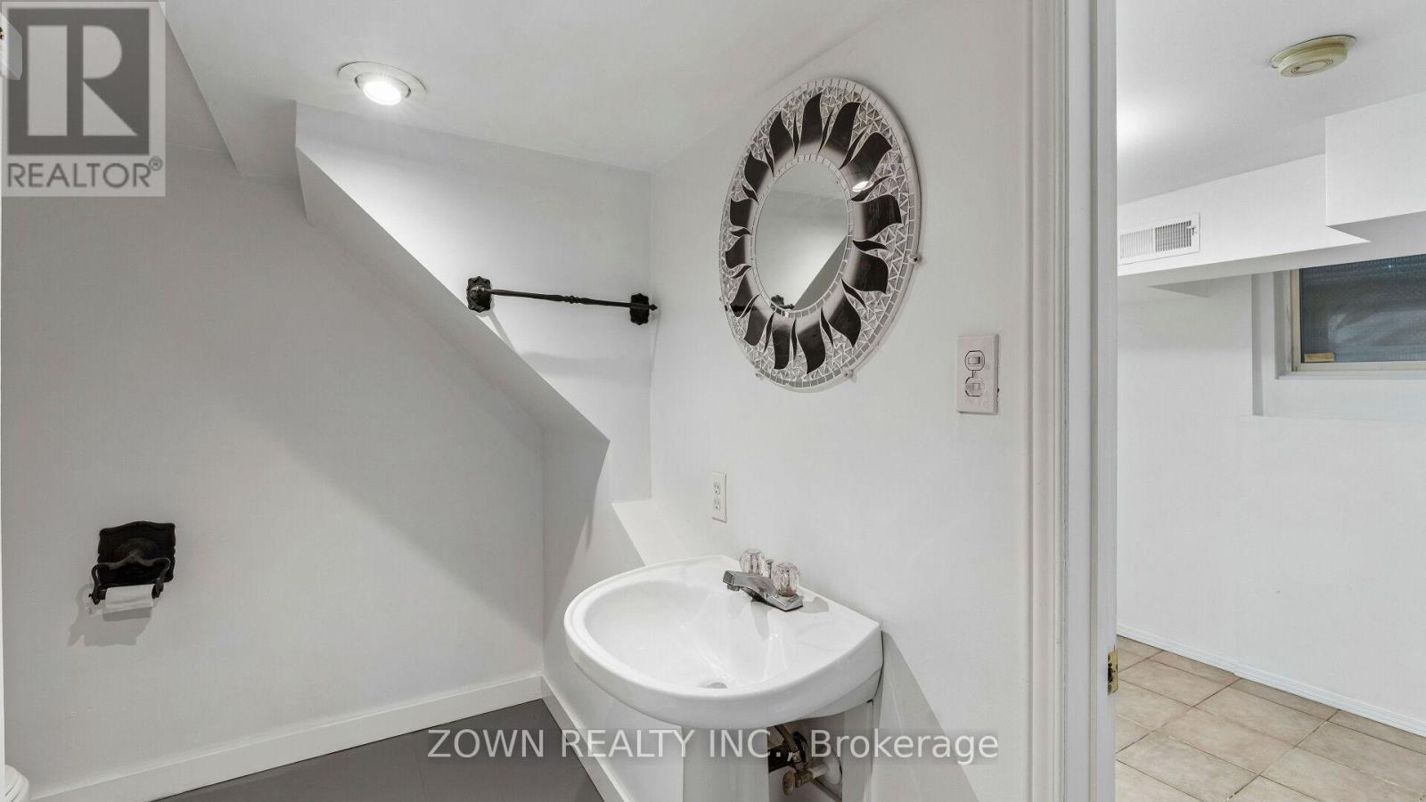 111 Hillyard Street, Hamilton, Ontario  L8L 6B5 - Photo 24 - X13033724