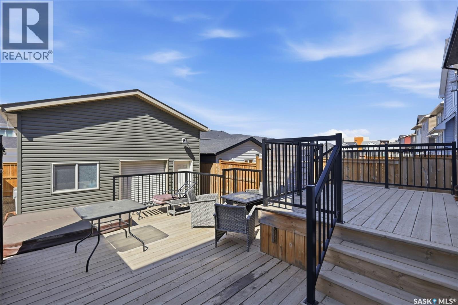 243 Newton Link, Saskatoon, Saskatchewan  S7V 0M8 - Photo 32 - SK033604