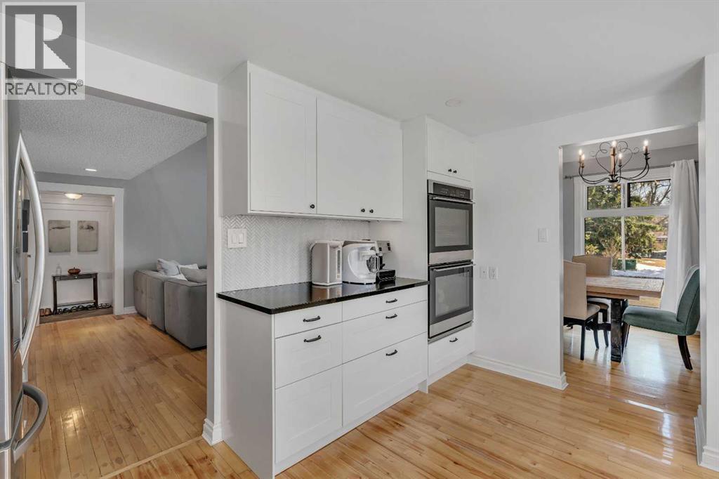 12 Oakvale Place Sw, Calgary, Alberta  T2V 1H4 - Photo 14 - A2304162