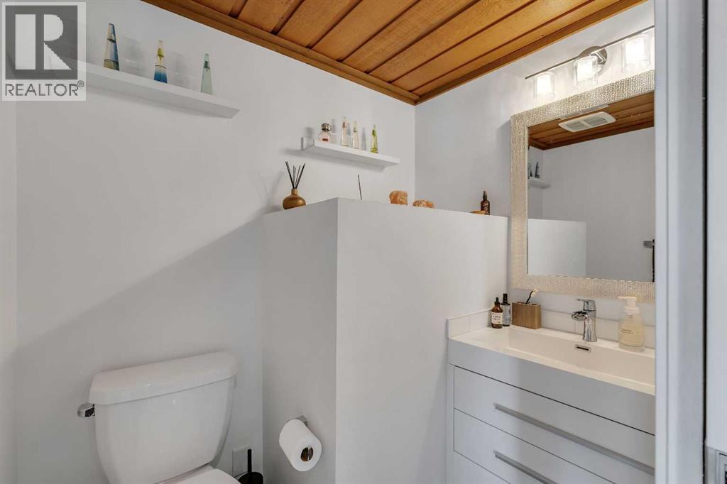 12 Oakvale Place Sw, Calgary, Alberta  T2V 1H4 - Photo 24 - A2304162