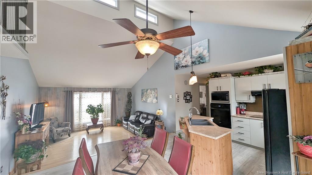 27 Rue Du Bicentenaire Street, Caraquet, New Brunswick  E1W 1A3 - Photo 5 - NB137750