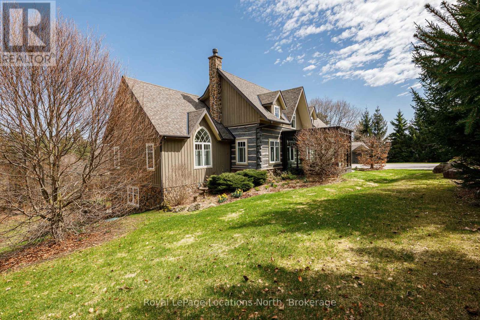 4 PURPLE HILL LANE, Clearview, Ontario