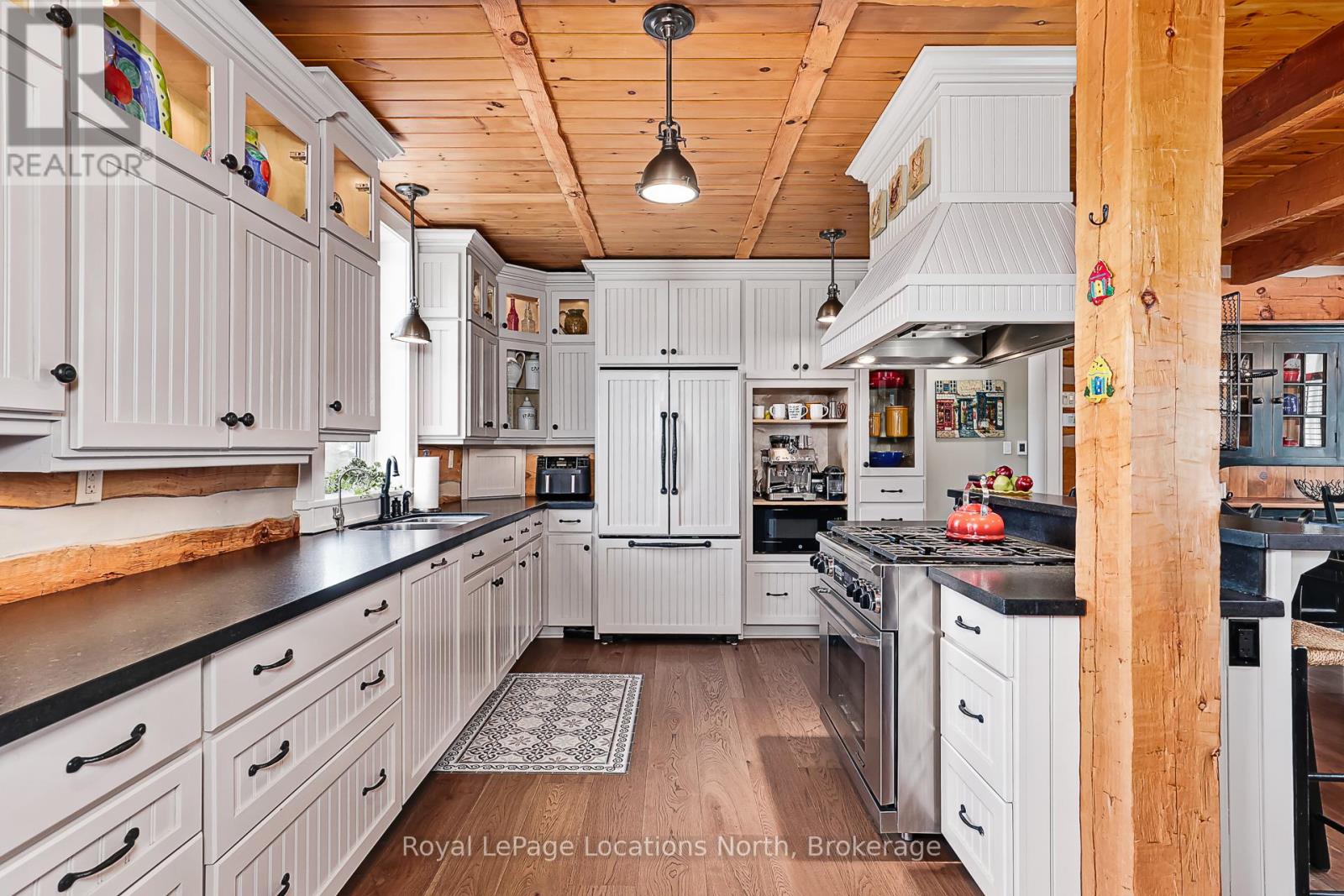 4 Purple Hill Lane, Clearview, Ontario  L0M 1G0 - Photo 15 - S13033784