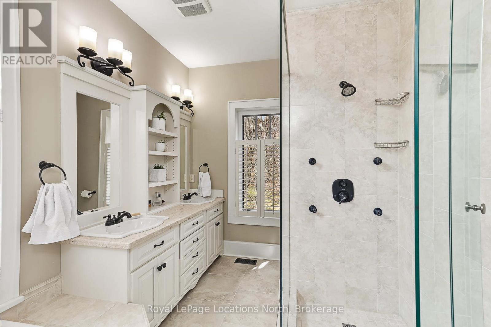 4 Purple Hill Lane, Clearview, Ontario  L0M 1G0 - Photo 20 - S13033784