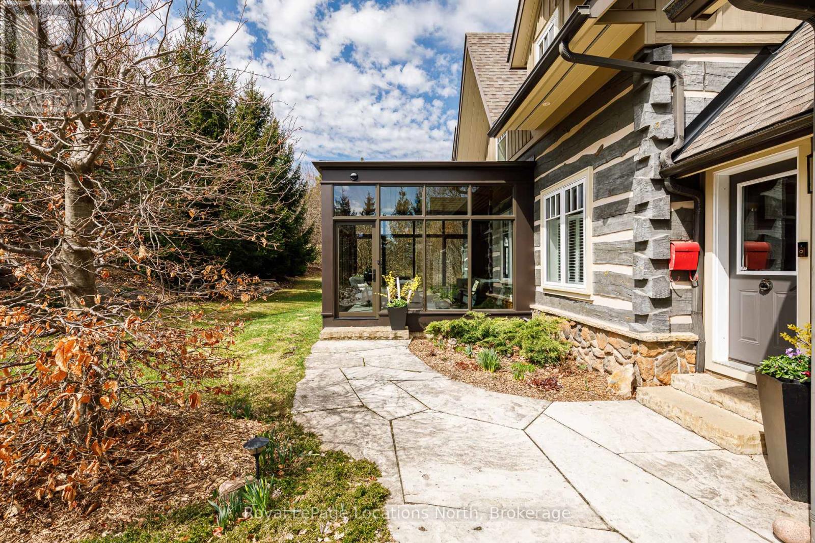 4 Purple Hill Lane, Clearview, Ontario  L0M 1G0 - Photo 5 - S13033784