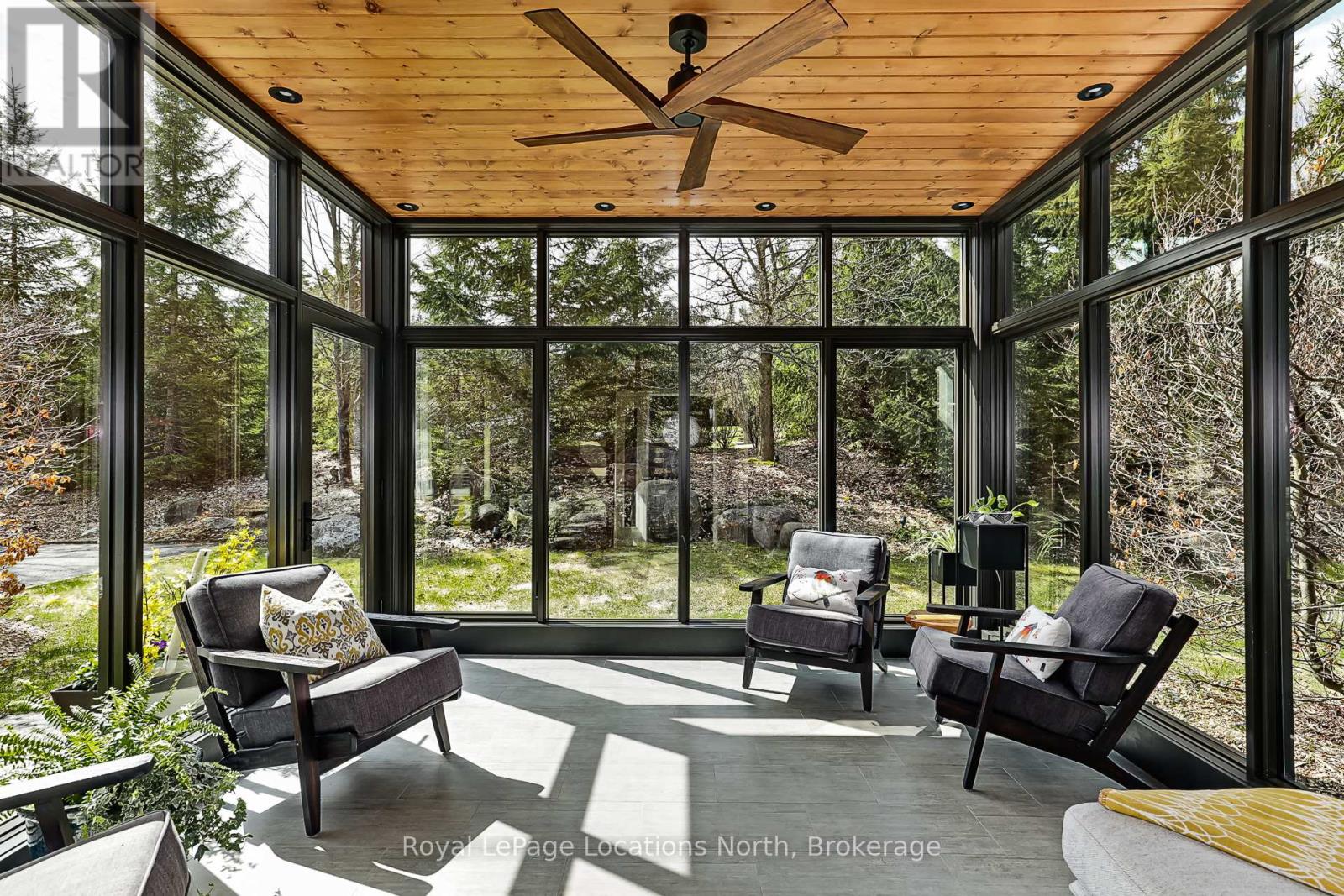 4 Purple Hill Lane, Clearview, Ontario  L0M 1G0 - Photo 6 - S13033784