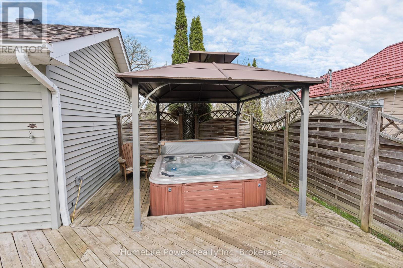 14 Erin Street, Halton Hills, Ontario  L7G 3M6 - Photo 25 - W13033766