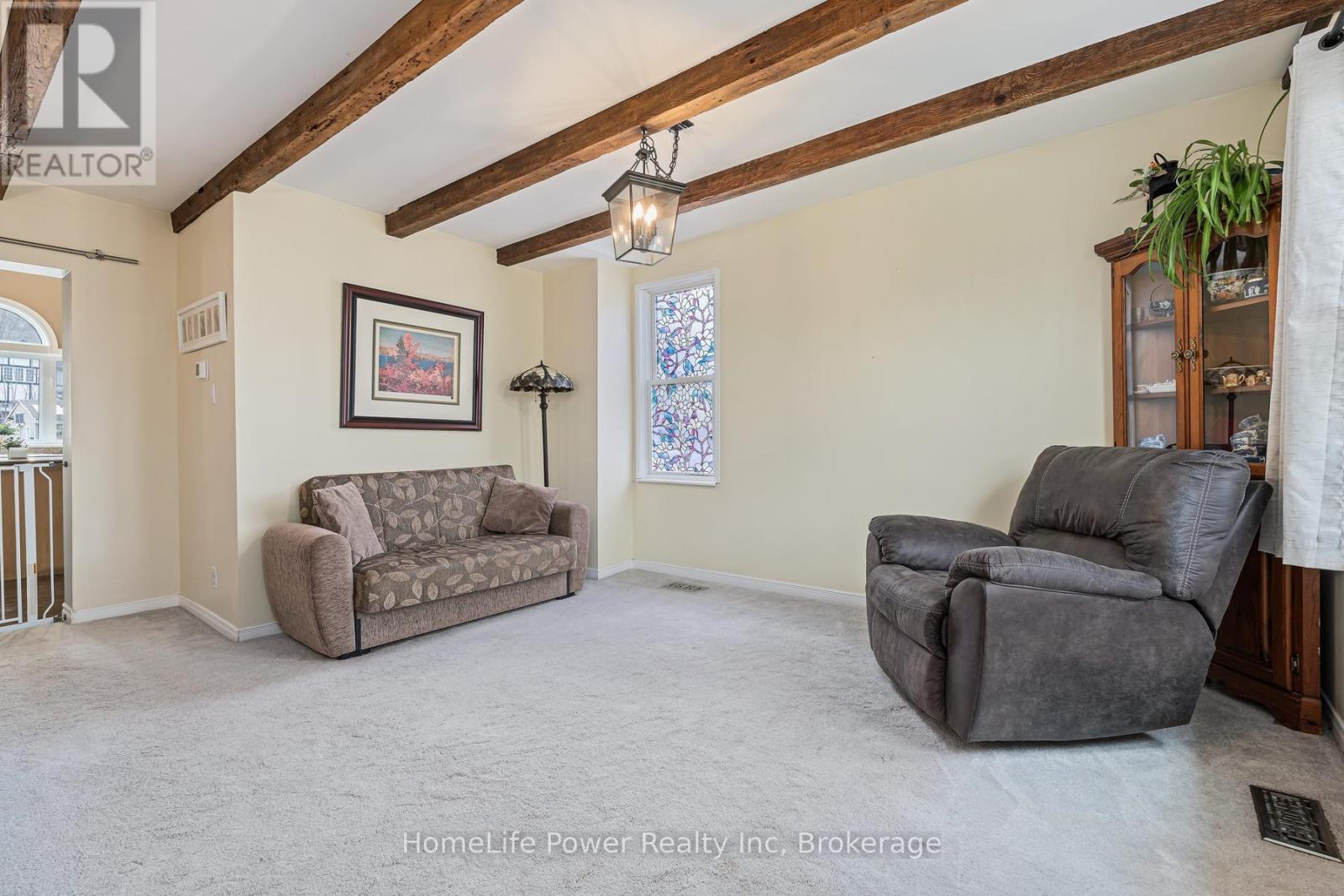 14 Erin Street, Halton Hills, Ontario  L7G 3M6 - Photo 4 - W13033766