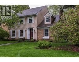 134 BROAD LEAF Crescent, Ancaster, Ontario