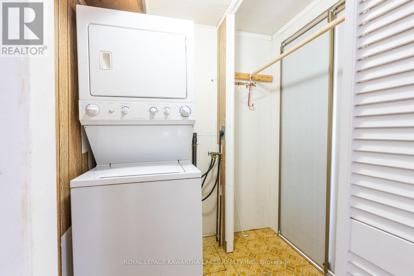 6 Circle Drive, Kawartha Lakes, Ontario  K9V 0H7 - Photo 18 - X13033790