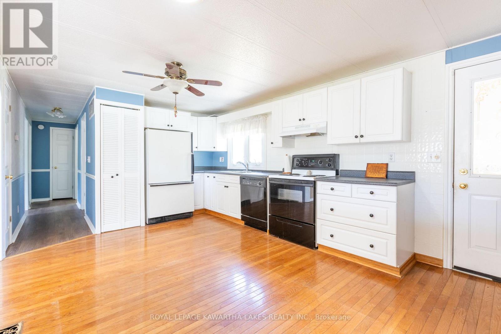 6 Circle Drive, Kawartha Lakes, Ontario  K9V 0H7 - Photo 4 - X13033790