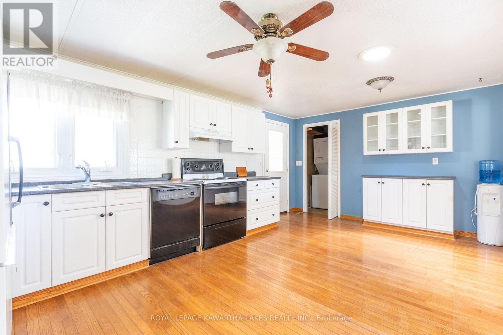 6 Circle Drive, Kawartha Lakes, Ontario  K9V 0H7 - Photo 5 - X13033790