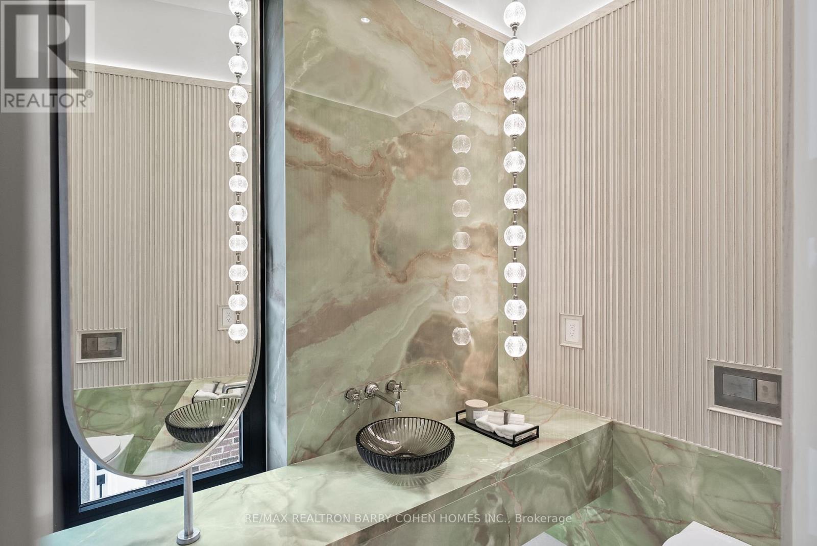 39 Chudleigh Avenue, Toronto, Ontario  M4R 1T1 - Photo 7 - C13033768