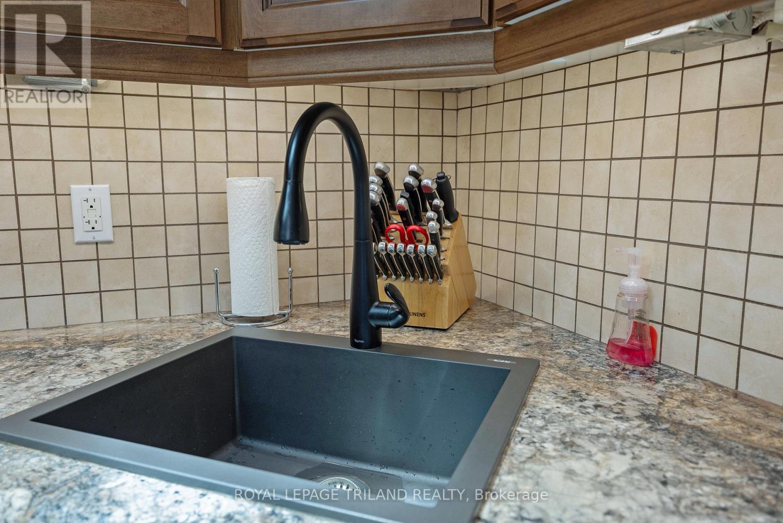 31 Neal Avenue, St. Thomas, Ontario  N5R 6B5 - Photo 13 - X13033792