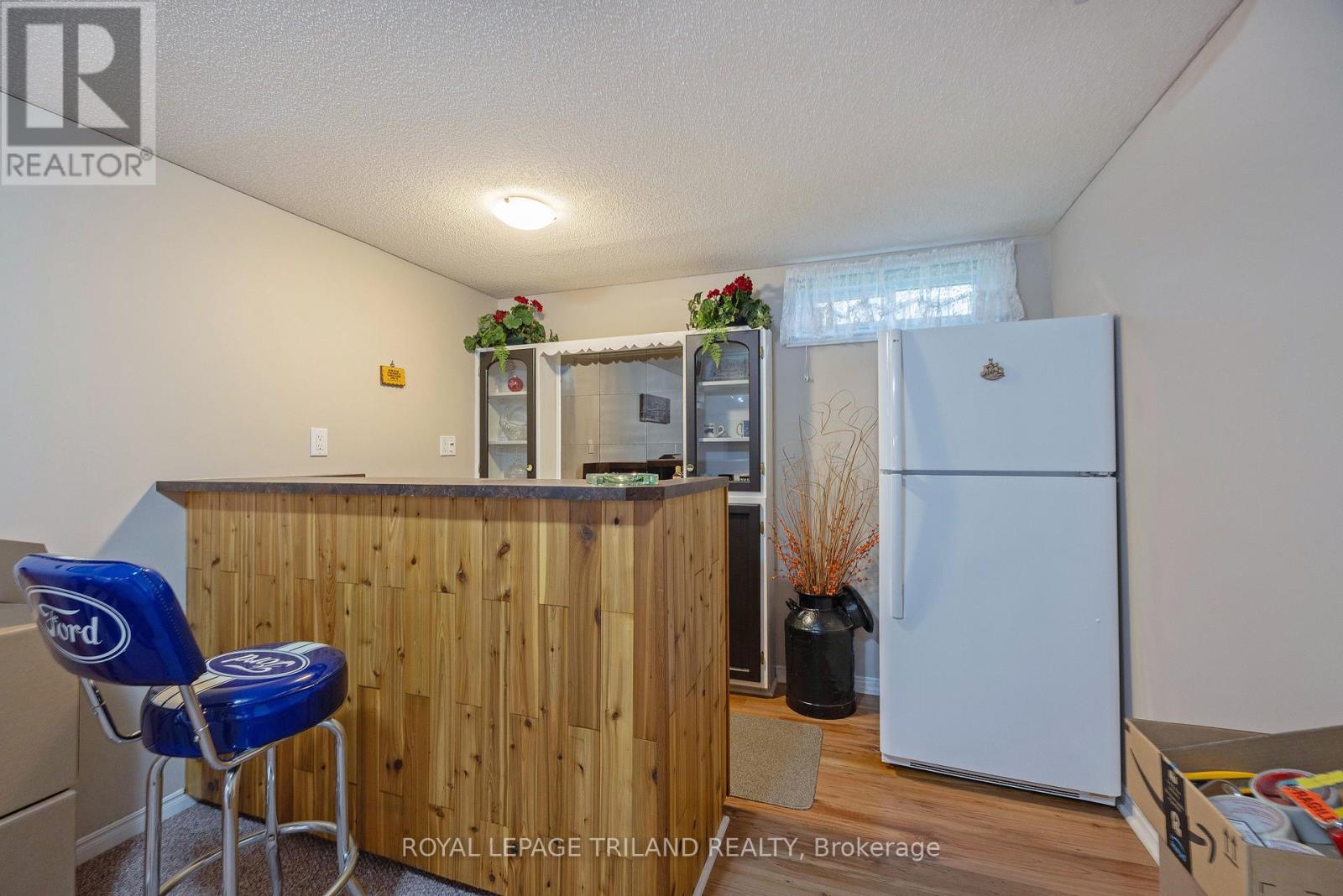 31 Neal Avenue, St. Thomas, Ontario  N5R 6B5 - Photo 24 - X13033792