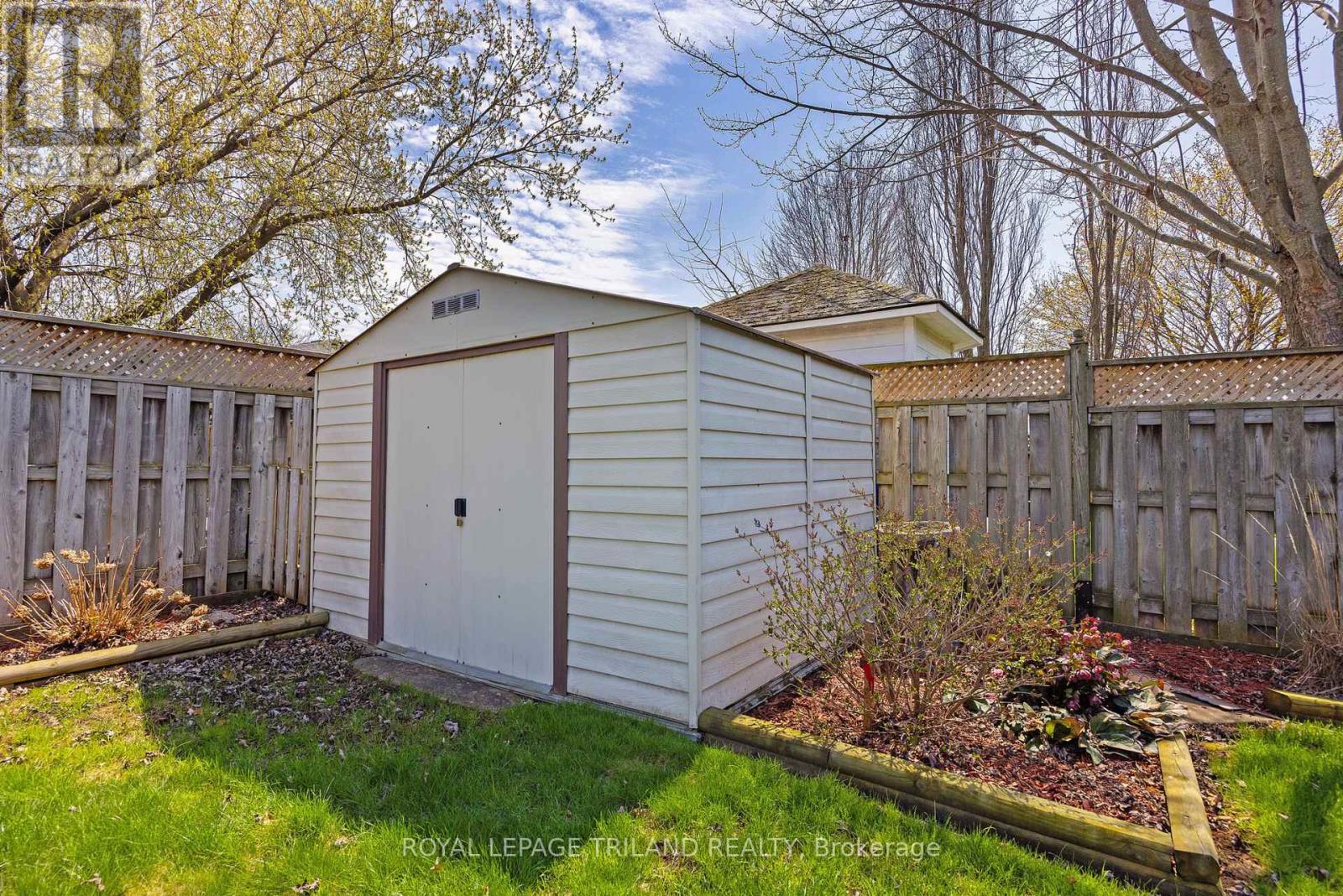 31 Neal Avenue, St. Thomas, Ontario  N5R 6B5 - Photo 36 - X13033792