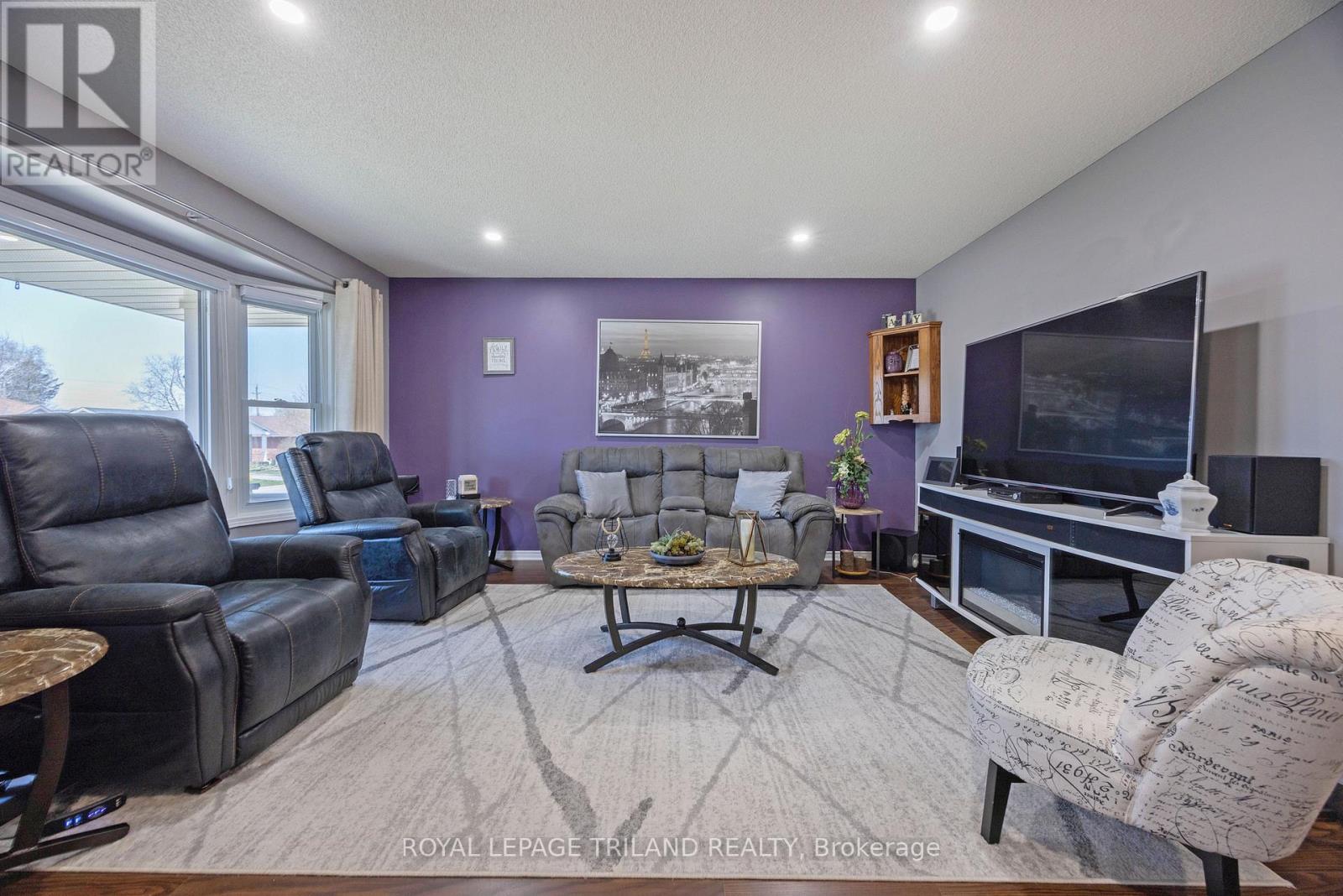 31 Neal Avenue, St. Thomas, Ontario  N5R 6B5 - Photo 8 - X13033792