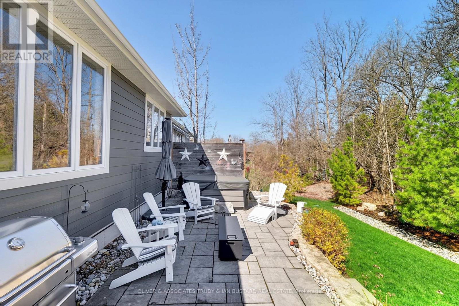 4 - 50 Sunrise Lane, Lambton Shores, Ontario  N0M 1T0 - Photo 37 - X13033798