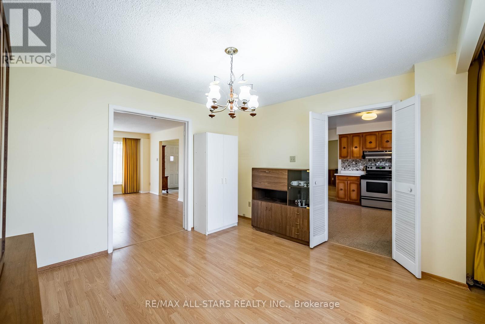 57 Gloxinia Crescent, Toronto, Ontario  M1W 2C5 - Photo 14 - E13033754