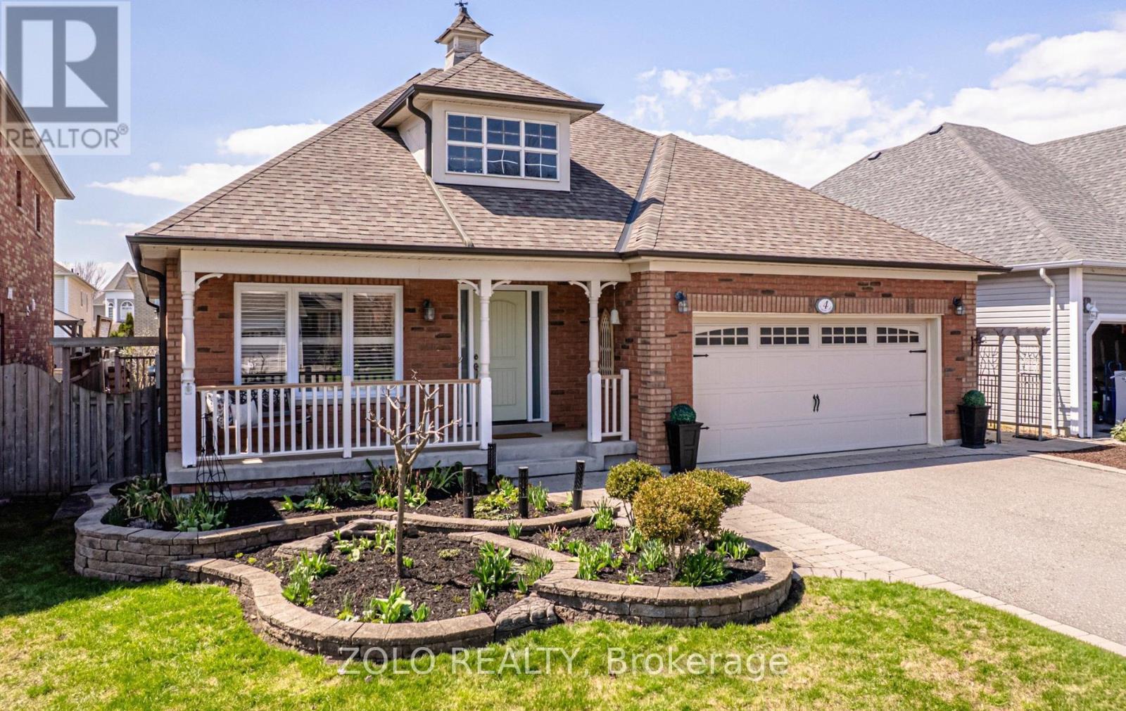 4 STURGESS CRESCENT, Whitby, Ontario