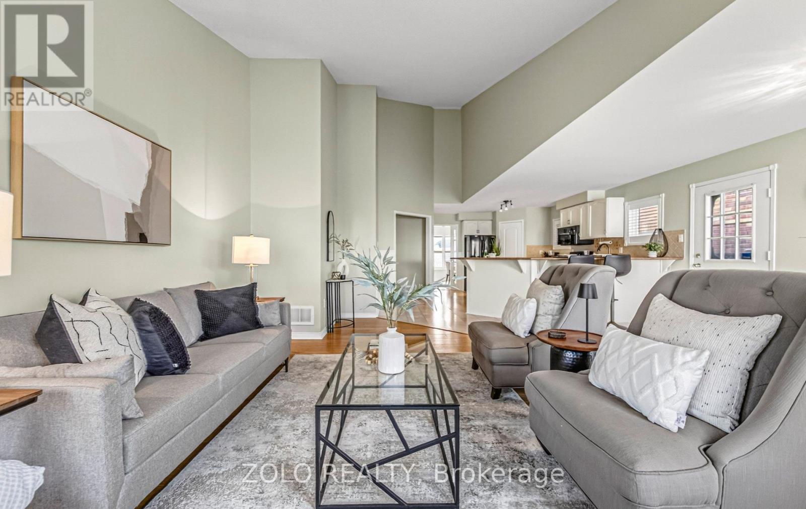 4 Sturgess Crescent, Whitby, Ontario  L1M 1J9 - Photo 19 - E13033756