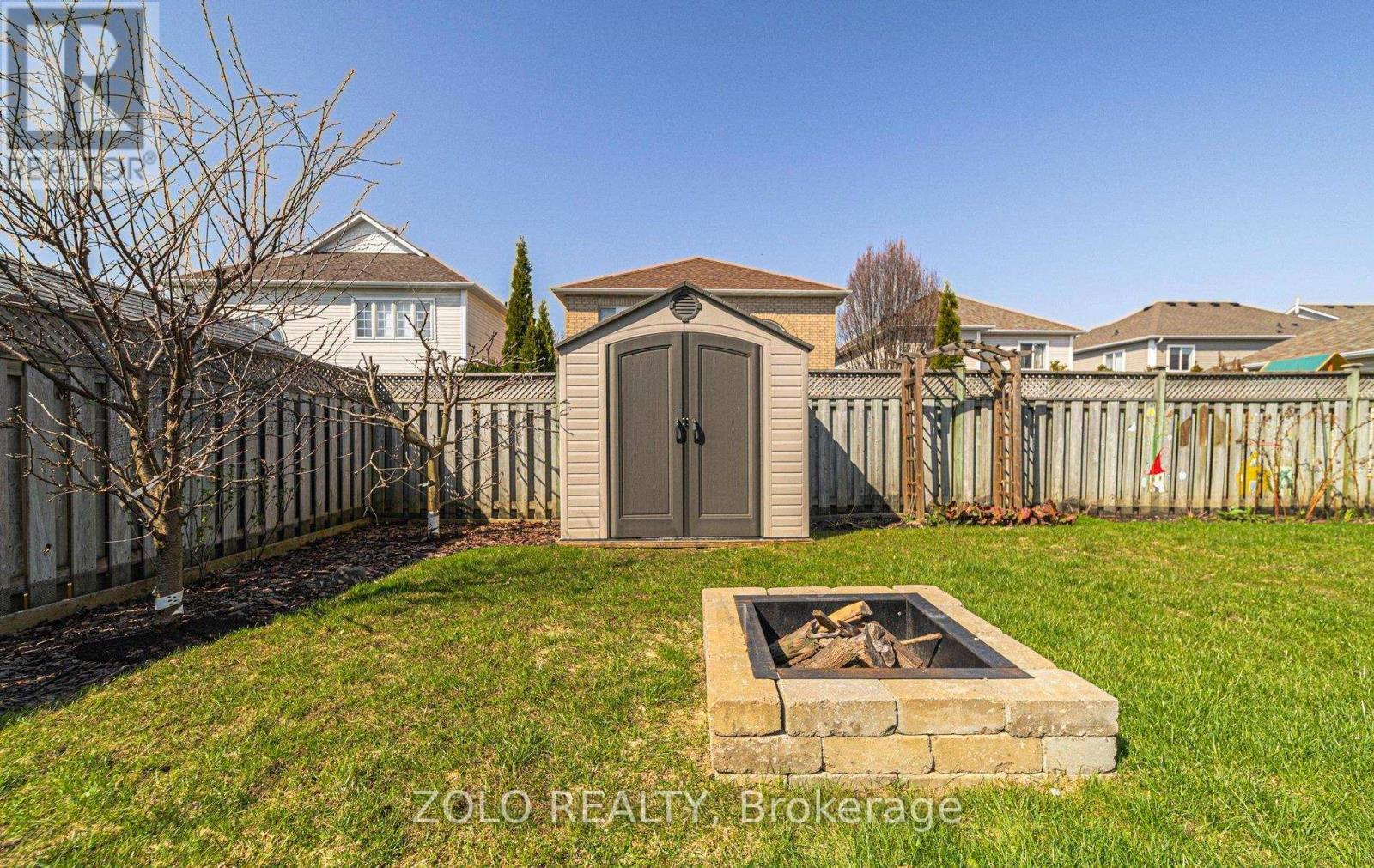 4 Sturgess Crescent, Whitby, Ontario  L1M 1J9 - Photo 33 - E13033756